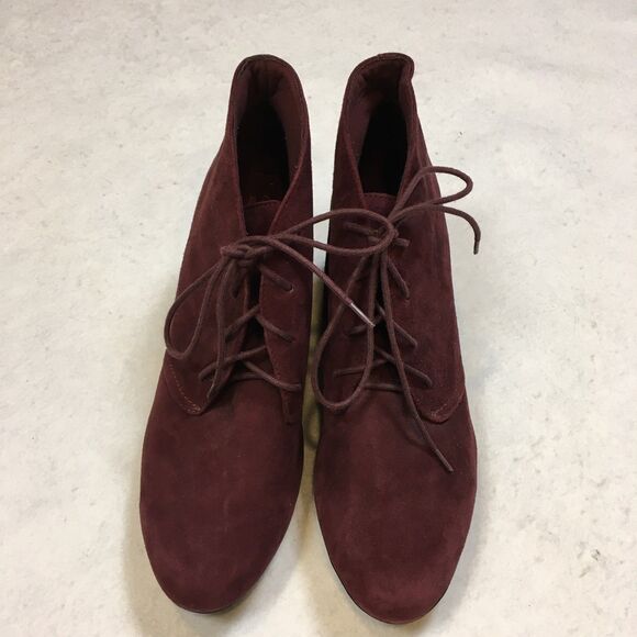 Clarks Womens 10W Wedge Ankle Boots Suede Leather Lace Up Burgundy Purple Witchy - Picture 2 of 11
